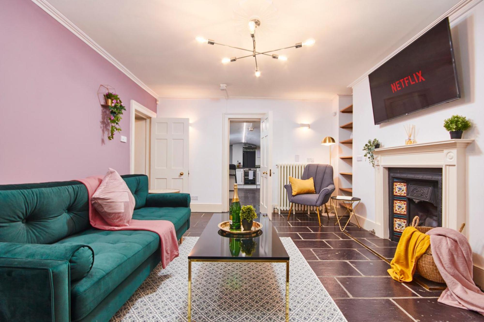 Beautiful 2Bedroom 4 Actual Beds House With Wifi By Purestay Bath Dış mekan fotoğraf