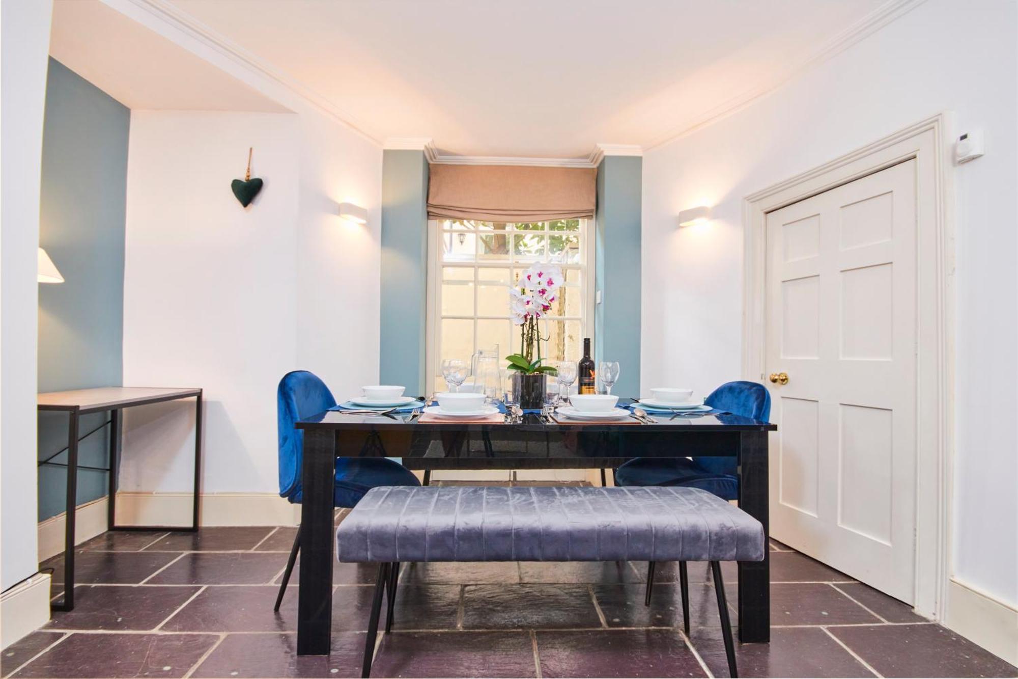 Beautiful 2Bedroom 4 Actual Beds House With Wifi By Purestay Bath Dış mekan fotoğraf